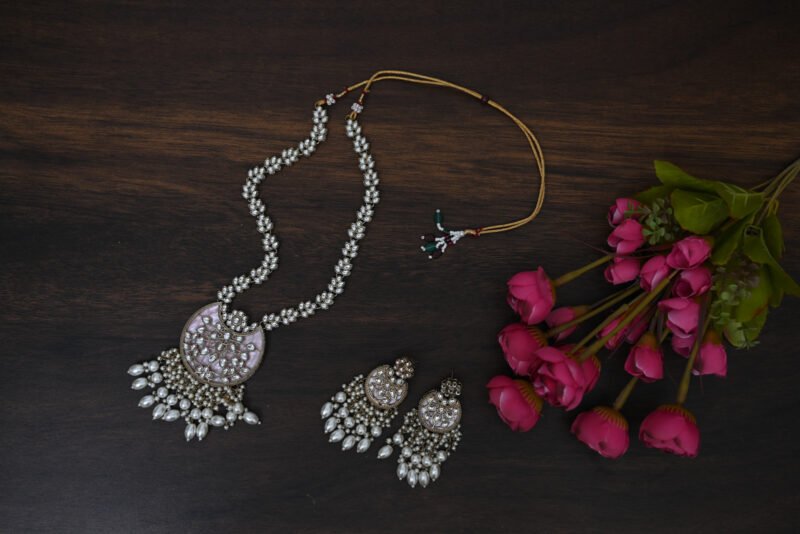 Chandni Mother of Pearl Kundan Pink Long Necklace - Image 4