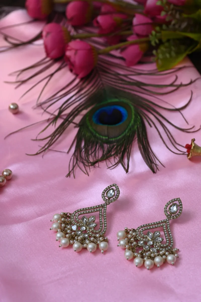 Rajwada white pearl Kundan Earrings