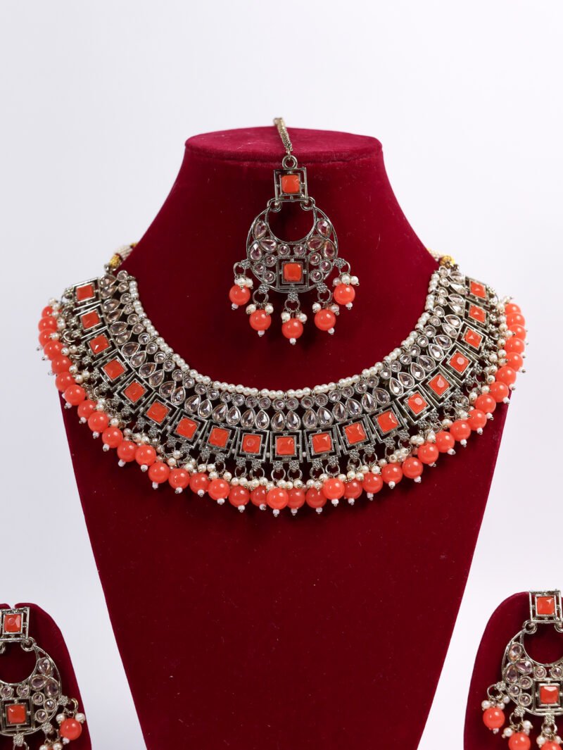 Surya Leher Necklace - Image 3