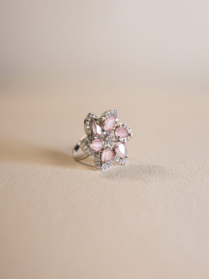 Gulabi Noor Ring - Image 2
