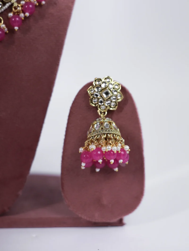 Niia Kundan Pearl Pink Necklace With Jhumkis And Tikka - Image 4