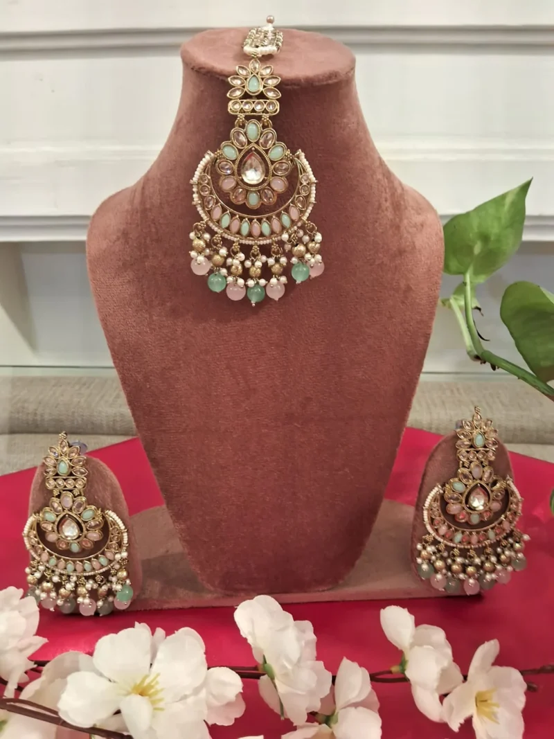 Rang-e-Ruhaani Chandbalis with Tikka