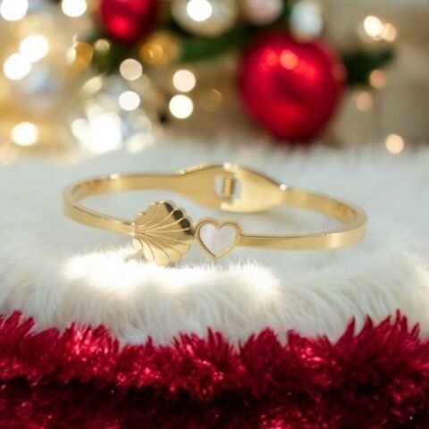 Shell & Heart Charm Bracelet – Anti-Tarnish Golden Love