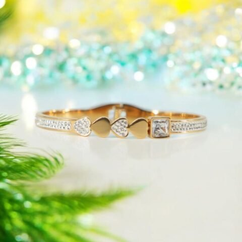 Golden Glimmer Hearts Crystal Trio with Luxe Stone Detail