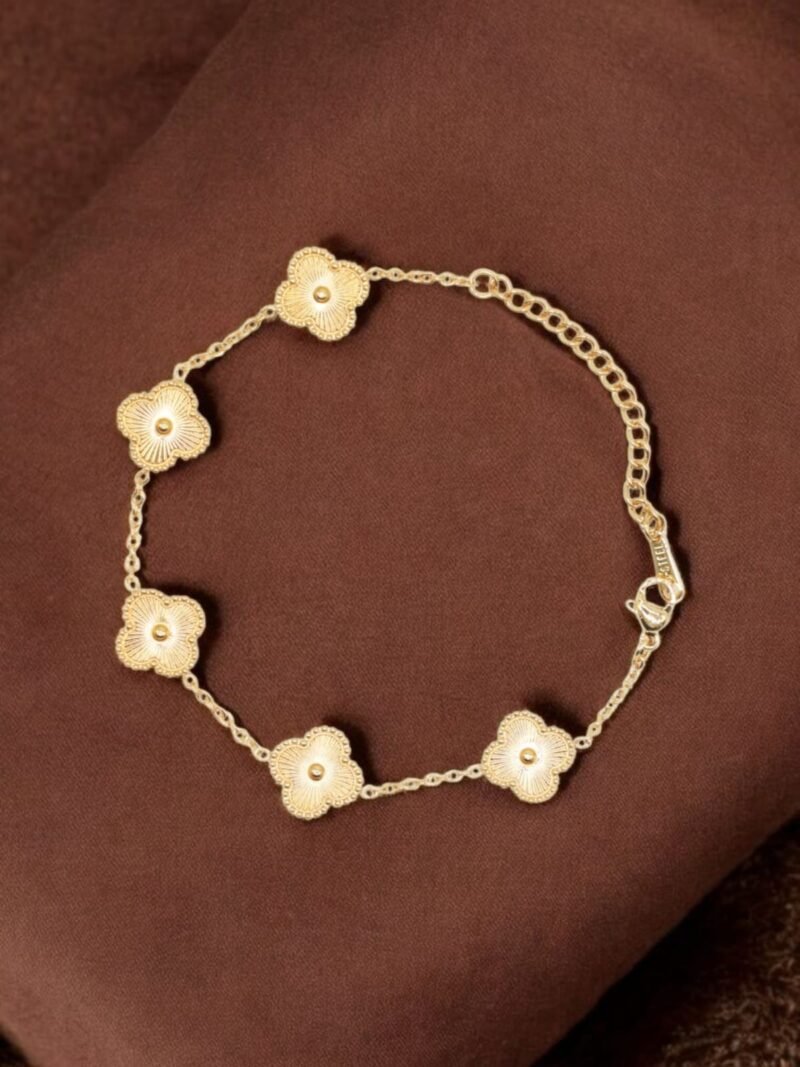 Golden Clover Petal Charm Bracelet