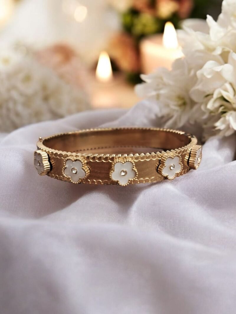 Vintage Bloom Charm Bracelet – White Enamel Floral Band - Image 2