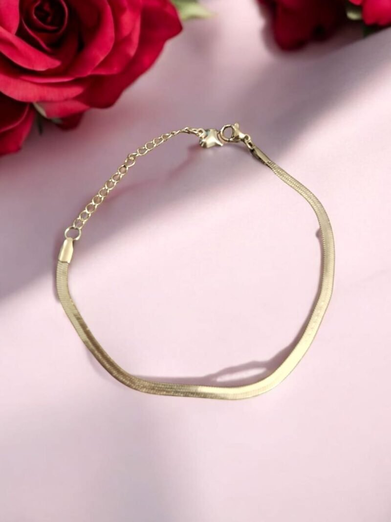 Gold Snake Chain Bracelet – Sleek & Timeless Elegance - Image 2