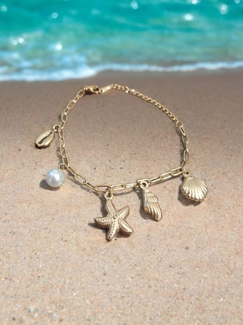 Sea Charm Gold Bracelet – Starfish, Shell & Pearl