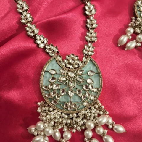 Chandni Mint Green Kundan Haar one