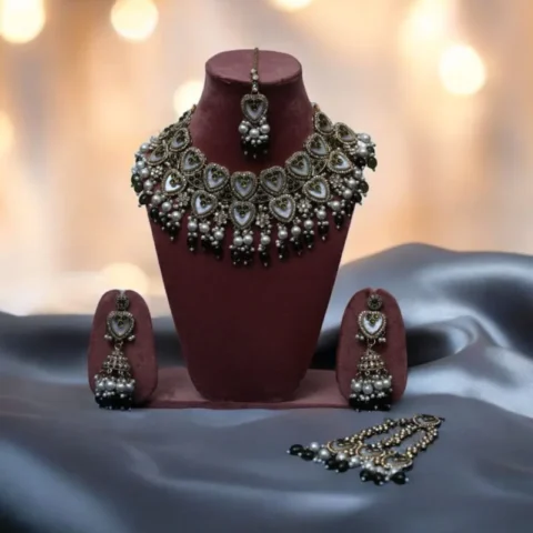 Maharani Mother of Pearl Dark Green Semi-Bridal Set