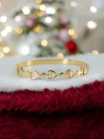 Golden Love Link – Minimal Crystal Heart Chain Bracelet