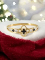 Midnight Royale – Golden Black Clover Elegance Bracelet