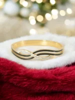 Twilight Wave Elegance – Golden Enamel Crystal Twist Bracelet