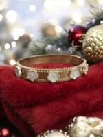 Golden Vintage Bloom – Enamel Floral Charm Bracelet